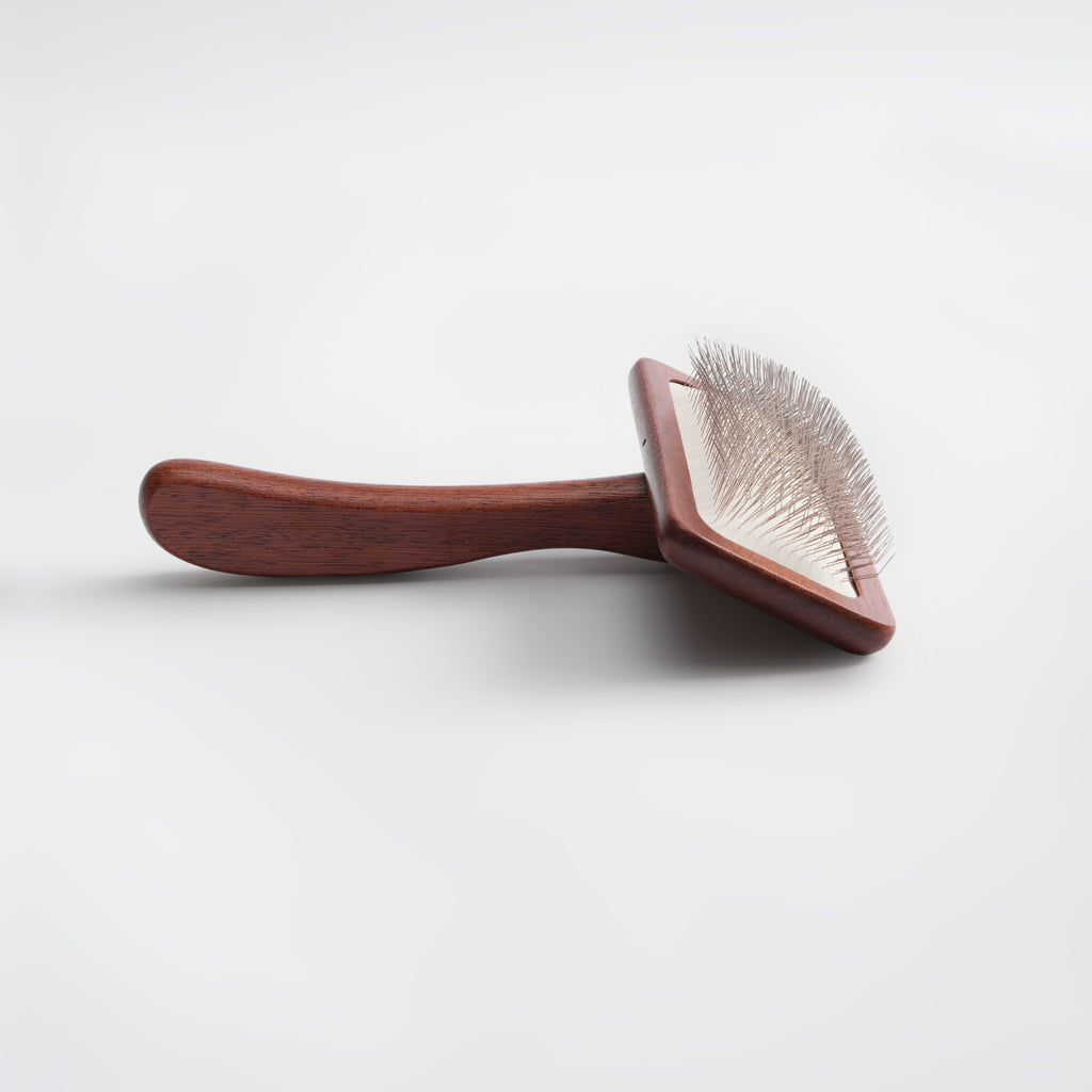 Slicker Brush